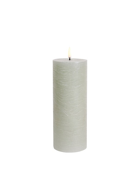 Uyuni lighting LED pillar stompe kaars dustry green / groen echte was zonder vlamp op batterijen 20cm